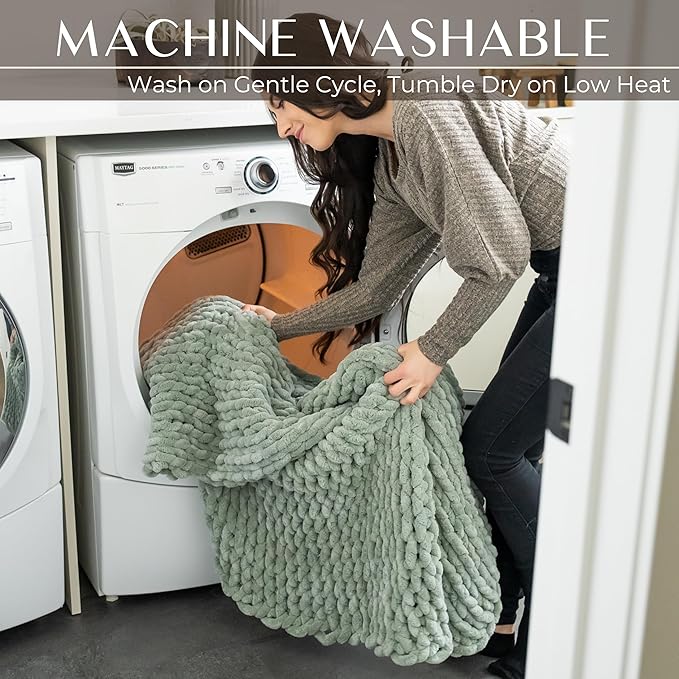 SAMIAH LUXE Chunky Knit Blanket Throw 50x60", Grey Chenille Chunky Knit Throw Blanket for Living Room Decor or Boho Decor, Thick Yarn Knitted Blankets for Couch or Bed, Cable Knitted Crochet Blankets