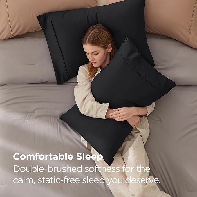 Bedsure Pillow Cases Standard Size Set of 2 - Black Brushed Microfiber Pillowcases, Super Soft Pillowcase, Pillow Case Covers with Envelope Closure, Wrinkle, Fade and Stain Resistant, 20x26 Inches