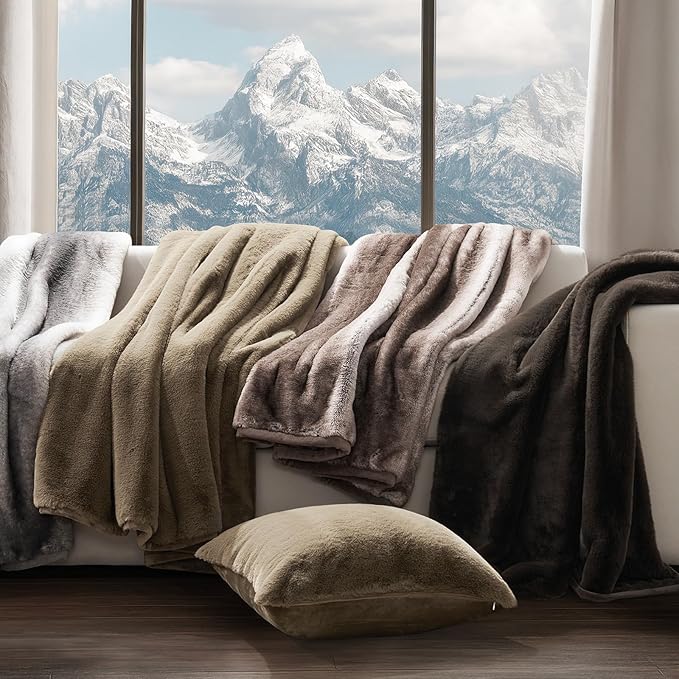 EVERGRACEHOME Ultra Soft Luxury Fluffy Mink Faux Fur Throw Blanket, Thick Warm Fall Winter Blankets for Bed, Couch, Cozy Plush Reversible Blanket for Chair, Sofa (Dark Brown, 50"x60")