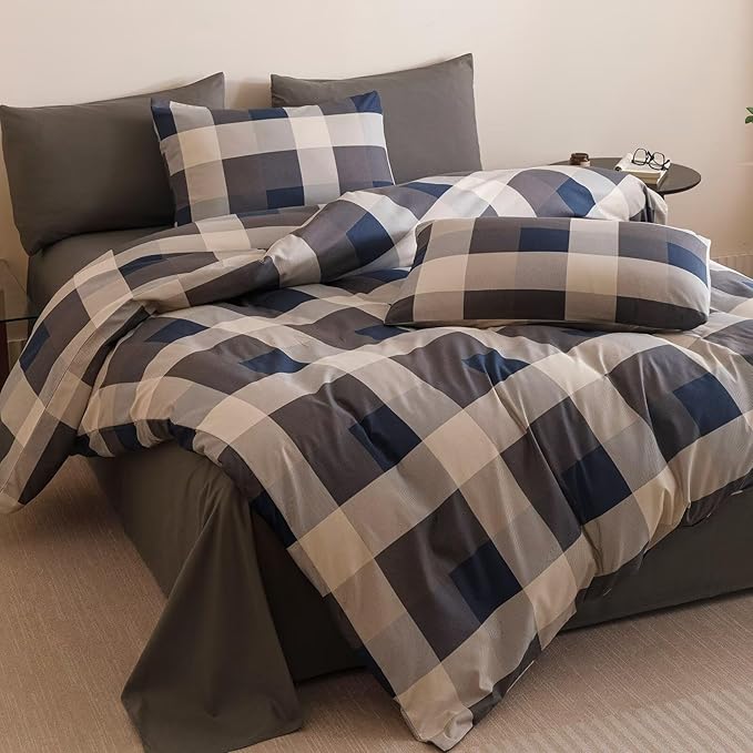 Cottonight Checkered Navy Comforter Set Queen Men Gingham Grid Bedding Set Navy and Khaki Grid Comforter Fluffy Soft Blanket Quilts Modern Cottagecore Comforter with 2 Pillowcases for Queen Bed