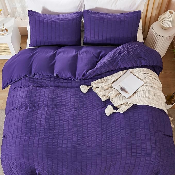 AveLom Dark Purple Duvet Cover Cal King(104 x 98 inches), 3 Pieces (1 Duvet Cover, 2 Pillowcases), Seersucker Striped Soft Washed Microfiber, Textured Duvet Cover Set with Zipper Closure, Corner Ties