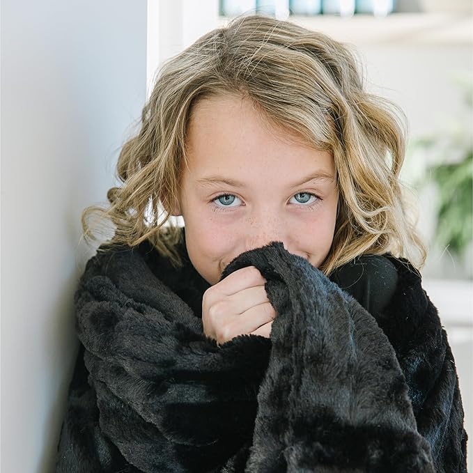 Minky Designs Jaguar Black Minky Blanket – Ultra Soft Faux Fur Throw Blanket for Couch, Bed & Home – Fluffy, Warm & Luxurious – Posh Collection (Large, 60x72)