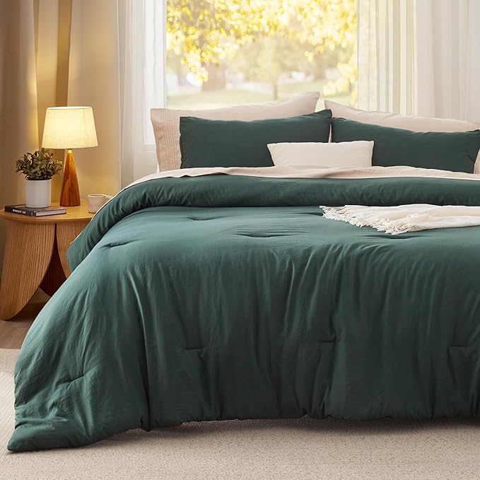 Bedsure Twin/Twin XL Comforter Set, Forest Green Prewashed Bedding for All Seasons, 2 Pieces GentleSoft™ Warm Down Alternative Bed Set, 1 Lightweight Comforter (68"x88") and 1 Pillowcase (20"x26")