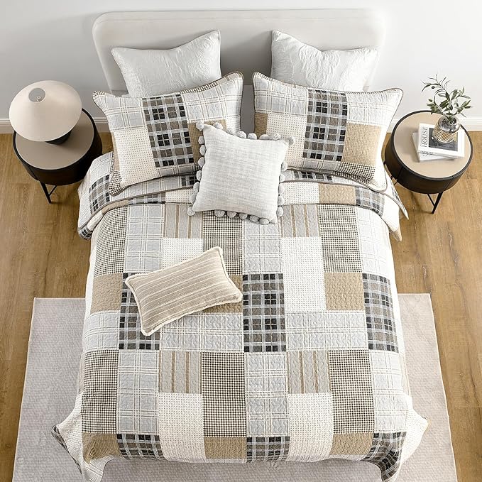 KALOOLA Plaid Queen Quilt Set, 100% Cotton Beige Queen Quilt Bedding Set, Farmhouse Reversible Quilted Bedspread Coverlet with 2 Pillow Shams, Lightweight Thin Comforter for All Season, 3 Pieces