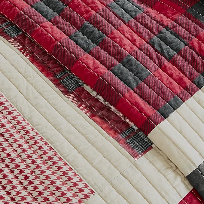 Woolrich Reversible Quilt Cabin Lifestyle Design - All Season, Breathable Coverlet Bedspread Bedding Set, Matching Shams, Oversized Full/Queen, Huntington Plaid Red, 3 Piece