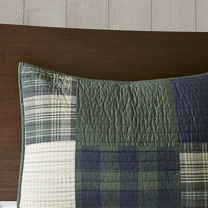 Woolrich Mill Creek Reversible Quilt Set - Cottage Styling Reversed to Solid Color, All Season Lightweight Coverlet, Cozy Bedding Layer, Matching Shams, Oversized Full/Queen, Plaid Green 3 Piece