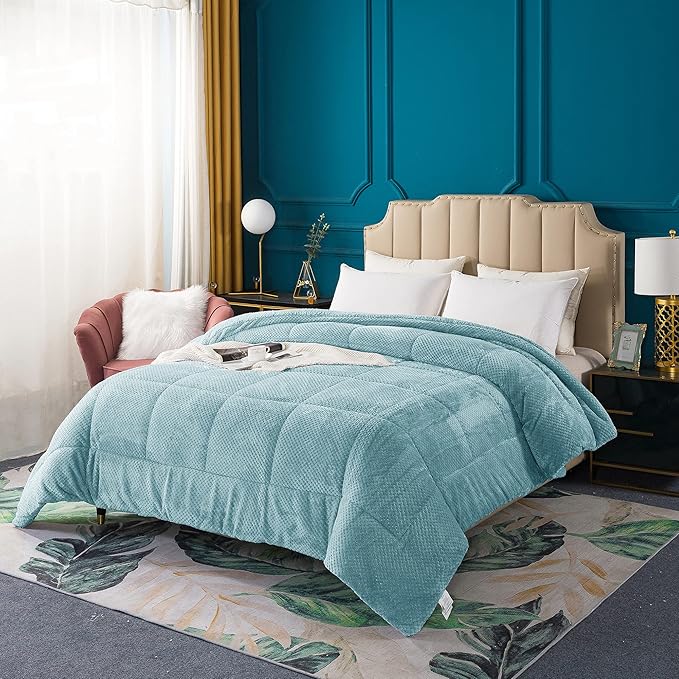 KASENTEX Super Ultra Soft Luxury Plush Sherpa Comforter, Cozy Reversible Faux Fur Machine Washable Bedding, Cloud Blue, Twin/Twin XL Size