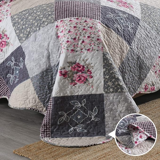 ENJOHOS Farmhouse Quilts King Size - King Quilt Set Grey Bedspread Reversible Patchwork Floral Coverlet Set, Microfiber Lightweight Country Quilts Bedding Set with 2 Pillow Shams（Grey Flower Plaid2）