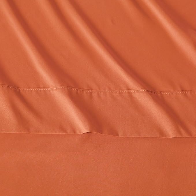 Amazon Basics Lightweight Microfiber 4-Piece Bed Sheet Set, Brick, Solid, King