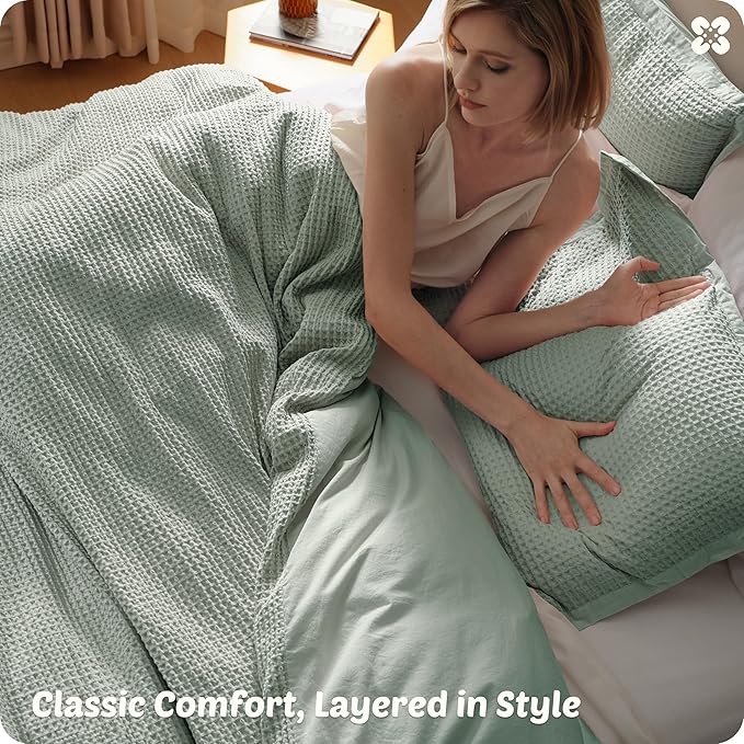 Bedsure Cotton Duvet Cover King - 100% Cotton Waffle Weave Sage Green Duvet Cover King Size, GentleSoft™ and Breathable Bedding Set for All Season, 3 Pieces, 104"x90"
