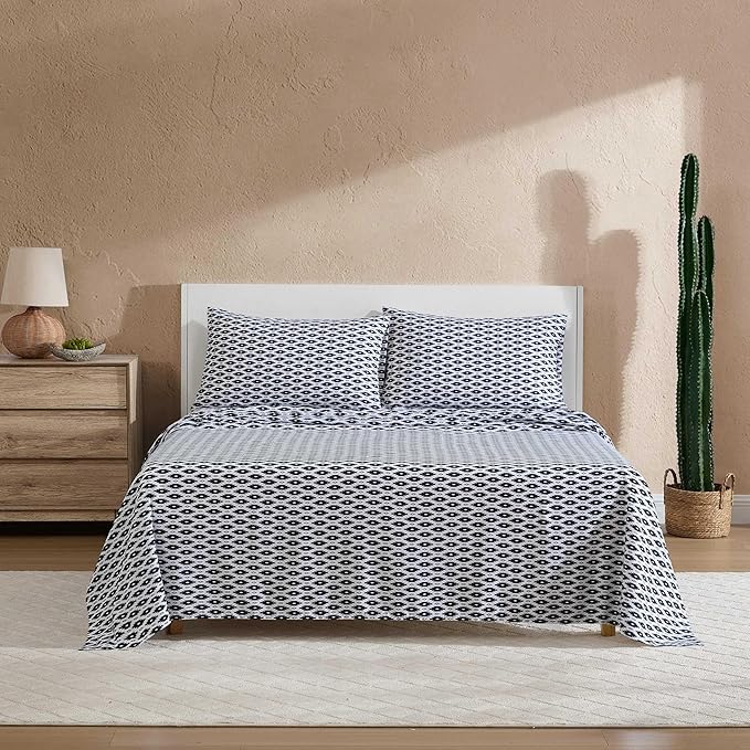 Wrangler - Full Bed Sheets, Ultra-Soft & Lightweight Bedding with Matching Pillowcases, Lightweight Bed Set for All Season Comfort, Oeko-Tex Certified (Blaze Black)