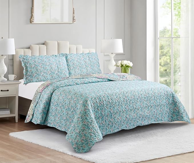 Brilliant Sunshine Lilac Rose Toile Quilt Set, 3-Piece Bedding Sets, Traditional Lively Patchwork Design, Washable, Reversible Bedspread, Soft Lightweight Coverlet, All-Season, King/Cal King, Egg Blue