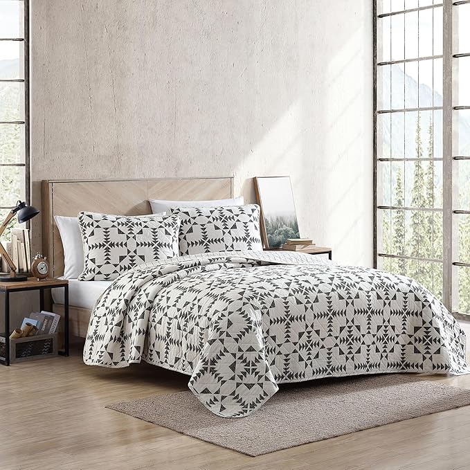 Eddie Bauer - Twin Quilt Set, Reversible Cotton Bedding with Matching Sham, Luxurious Bedding Set (Arrowhead Charcoal, Twin)