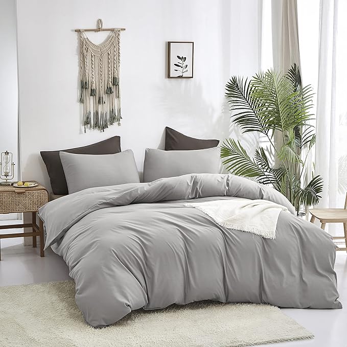 Cottonight Silver Grey Comforter Sets Queen Light Grey Bedding Comforter Set Plain Gray Blanket Quilts Soft Breathable Modern Silver Gray Bedding Set for Women Men Adults Teens