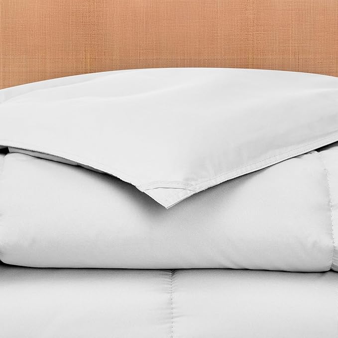 Modern Threads Down Alternative Reversible Comforter White/White California King