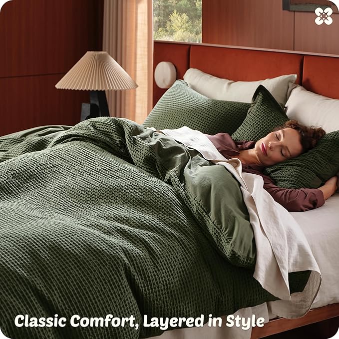 Bedsure Cotton Duvet Cover Set - 100% Cotton Waffle Weave Olive Green Duvet Cover Oversized King Size, GentleSoft™ and Breathable Bedding Set for All Season, 3 Pieces, 120"x98"