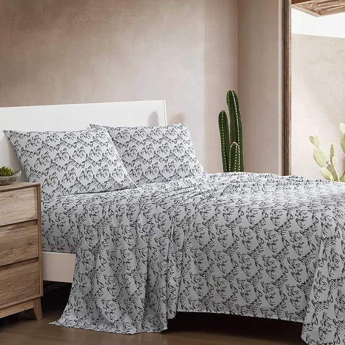 Wrangler - Full Bed Sheets, Ultra-Soft & Lightweight Bedding with Matching Pillowcases, Lightweight Bed Set for All Season Comfort, Oeko-Tex Certified (Mustangs Black)