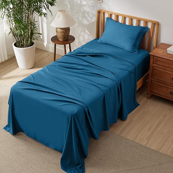 Bedsure Twin XL Sheets Dorm Bedding, GentleSoft Breathable Extra Long Twin Sheets & Pillowcases, Moisture Wicking Cooling, Deep Pocket Fits Mattress Up to 21 Inches Thick, Teal Blue