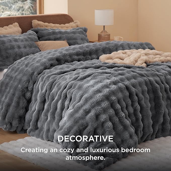 Bedsure Luxurious Faux Fur Duvet Cover King Size Set - Ultra Soft & Fluffy & Cozy & Warm - Elegant Shaggy Bubble Design Bedding with Duvet Cover and Pillow Shams, Grey
