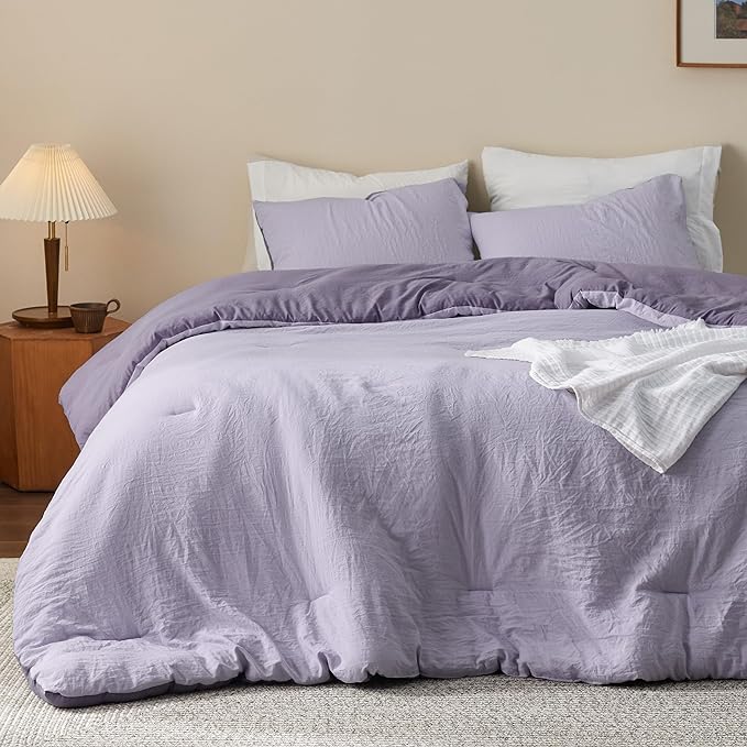 Bedsure Queen Size Comforter Set, Reversible Purple Soft Prewashed Bedding for All Seasons, 3 Pieces Warm Down Alternative Bed Set, 1 Lightweight Comforter (90"x90") and 2 Pillowcases (20"x26")