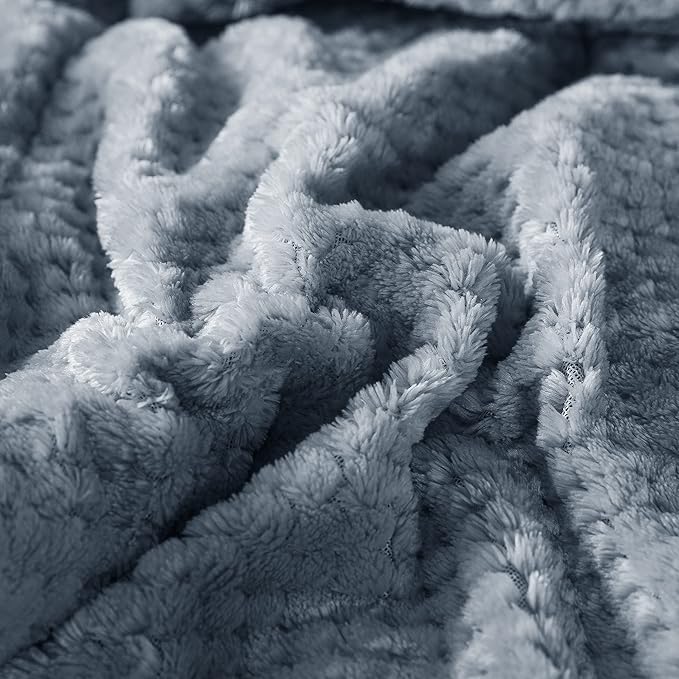 KASENTEX Super Ultra Soft Luxury Plush Sherpa Comforter, Cozy Reversible Faux Fur Machine Washable Bedding, Grey Blue, Queen Size