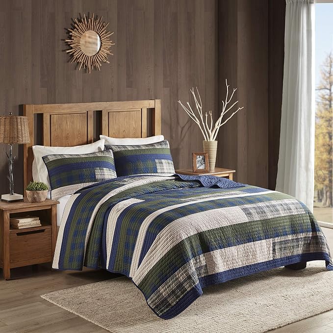 WOOLRICH Spruce Hill Reversible Quilt Set - Cottage Styling Reversed to Solid Color, All Season Lightweight Coverlet, Cozy Bedding Layer, Matching Shams, Oversized King/Cal King, Stripes Green 3 Piece