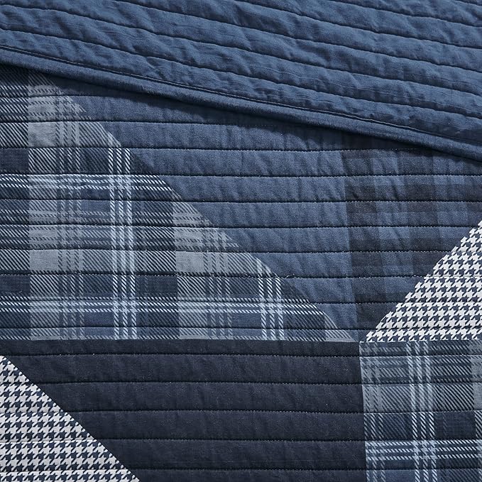 Woolrich Reversible Quilt Set - Cottage Styling Reversed to Solid Color, All Season Lightweight Coverlet, Cozy Bedding Layer, Matching Shams, Oversized King/Cal King, Olsen Geometric Blue