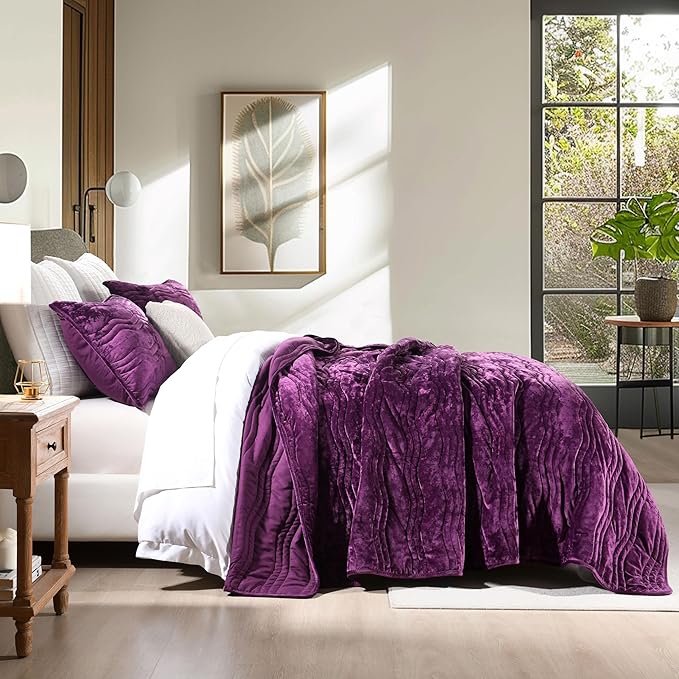Velvet Quilt, Purple King Size Comforter Set, Luxury Bedding,Soft Plush King Bedspread, Machine Washable Coverlet,All-Season 3 Pieces
