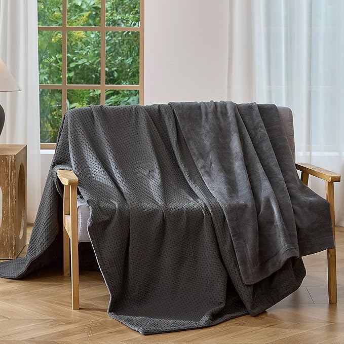 CHUFFED Cotton Waffle Blanket King Size - Plush Milk Velvet & Reversible Waffle Weave,Anti-Static 300Gsm Design，Thick Cozy Soft Winter Blanket for Bed, Couch, Sofa - Dark Grey, 104x90 Inches
