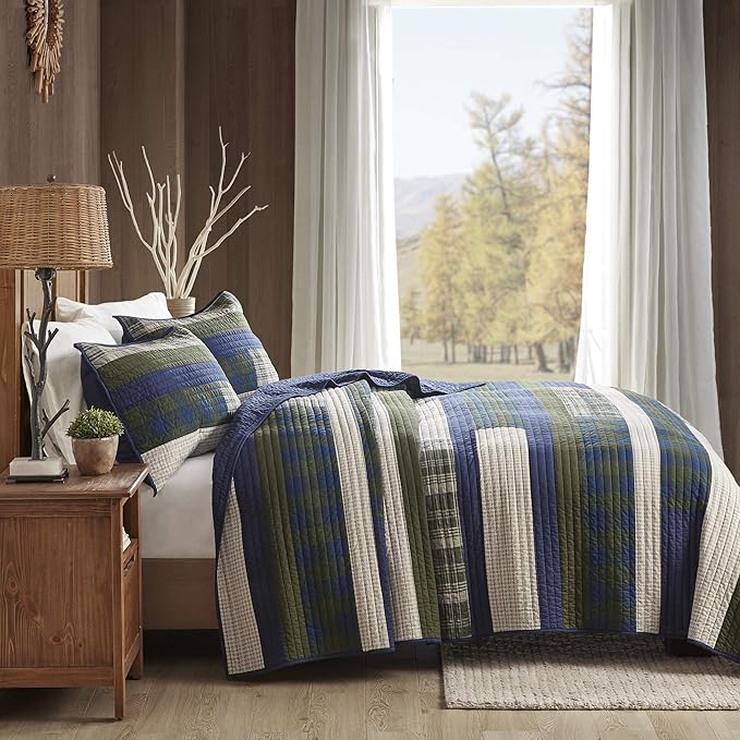WOOLRICH Spruce Hill Reversible Quilt Set - Cottage Styling Reversed to Solid Color, All Season Lightweight Coverlet, Cozy Bedding Layer, Matching Shams, Oversized King/Cal King, Stripes Green 3 Piece