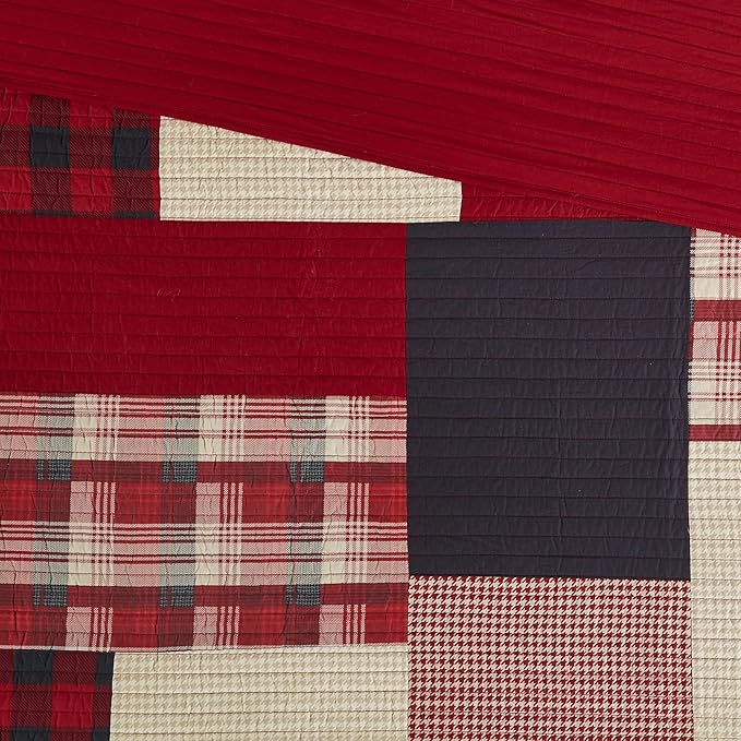 Woolrich Sunset Reversible Quilt Set - Cottage Styling Reversed to Solid Color, All Season Lightweight Coverlet, Cozy Bedding Layer, Matching Shams, Oversized King/Cal King, Plaid Red 3 Piece