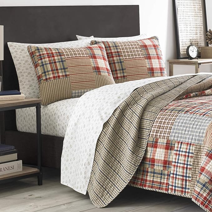 Eddie Bauer - Twin Quilt Set, Reversible Cotton Bedding with Matching Sham, Luxurious Bedding Set (Hawthorne Brown, Twin)