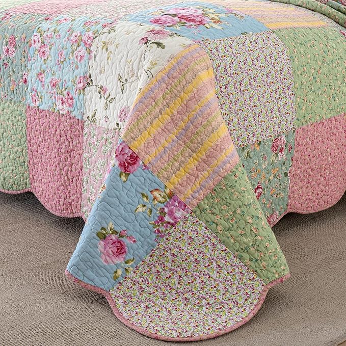 YAYIDAY Oversized King Bedspreads Patchwork Quilt Set (120x118 Inch) - 100% Cotton Reversible Breathable Floral Quilted Coverlet with Pillow Shams Fit All Season