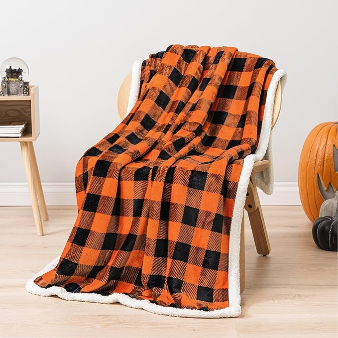 PAVILIA Black Orange Buffalo Plaid Sherpa Throw Blanket for Couch, Plush Halloween Checkered Fleece Blanket and Throws, Soft Fuzzy Flannel Blanket for Sofa Bed, Warm Cozy Winter Blanket Gift, 50x60
