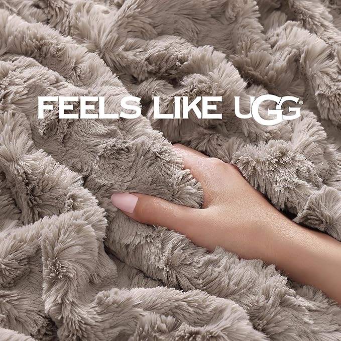 UGG Faux Fur Twin Size Blanket, Double-Sided Warm Cozy Blanket, Extra Large Throw for Sofa, Washable Bedding for Twin XL Size Bed, Cute Room Decor, 66" x 90", Oyster Brown (Adalee)
