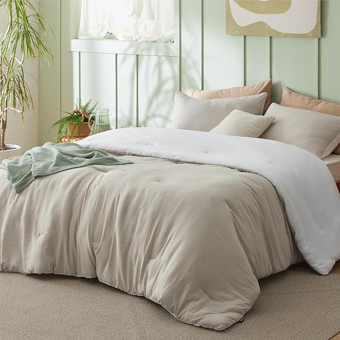 Bedsure Full Size Comforter Set, Reversible Beige Soft Prewashed Bedding for All Seasons, 3 Pieces Warm Down Alternative Bed Set, 1 Lightweight Comforter (82"x86") and 2 Pillowcases (20"x26")