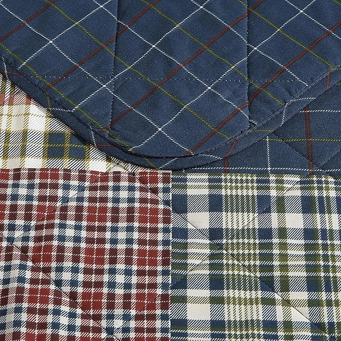 Eddie Bauer - King Quilt Set, Cotton Reversible Bedding with Matching Shams, Luxurious Bedding Set (Madrona Navy/Red, King)