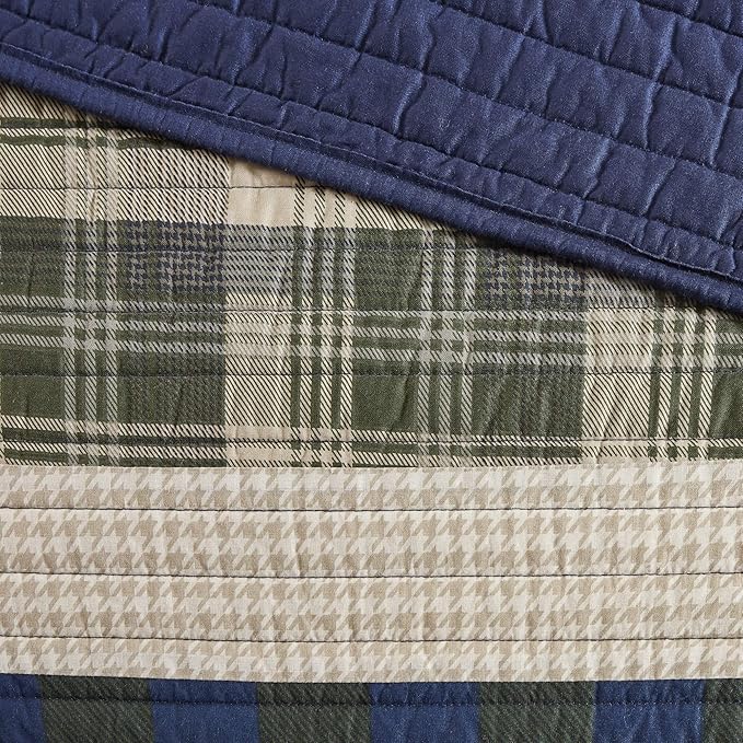 Woolrich Spruce Hill Reversible Quilt Set - Cottage Styling Reversed to Solid Color, All Season Lightweight Coverlet, Cozy Bedding Layer, Matching Shams, Oversized Full/Queen, Stripes Green 3 Piece